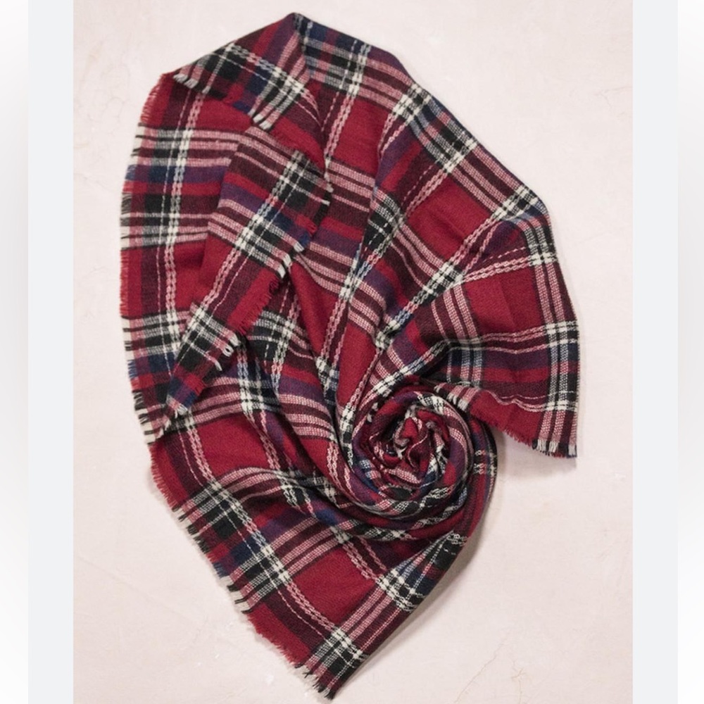 NWT Plaid Infinity Scarf from Look by M